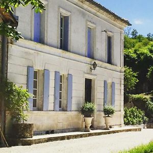 Bed and Breakfast Chez Cartier Condéon Exterior photo