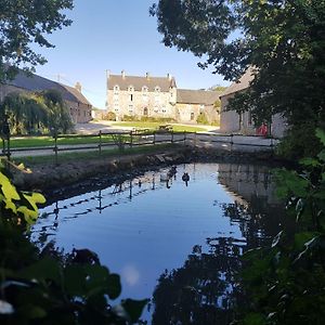 Bed and Breakfast Elevage De La Hurie Saint-Nicolas-de-Pierrepont Exterior photo