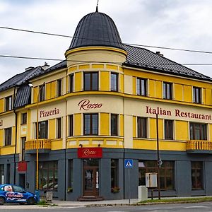 Rosso Aparthotel Michalovce Exterior photo