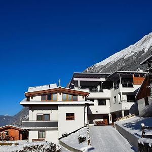 Ferienwohnung Apart Belvita St. Leonhard im Pitztal Exterior photo