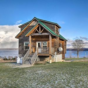 Cayuga Lake Cabin In Romulus Less Than 1 Mi To Wineries! Exterior photo