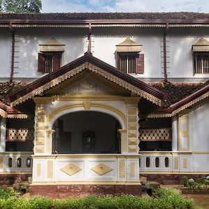 Hotel Gileemale Walawwa & Estate Ratnapura Exterior photo