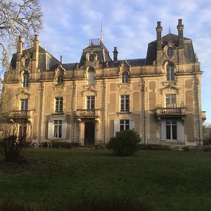 Hotel Chateau Saint Vincent Bazas Exterior photo