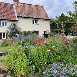 Mulleys Cottage  Westleton Exterior photo