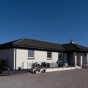 Bed and Breakfast Tornapress Dingwall Exterior photo