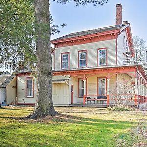 Ferienwohnung Centrally Located Apt In Victorian Mansion! Poughkeepsie Exterior photo