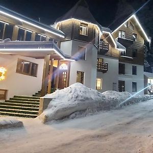 U Stozi Hotel Drahobrat Exterior photo