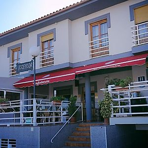 Hotel Las Glorias Torre de Santa María Exterior photo