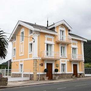 Apartamentos Villa Fresnedo Solares Exterior photo