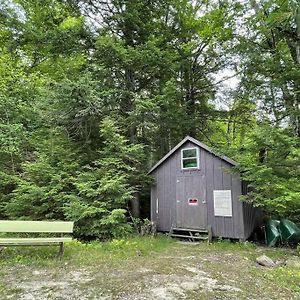 Villa Spacious Family Lake & Ski House Windsor Exterior photo