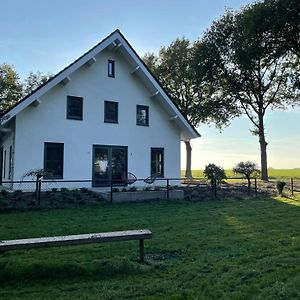 Ferienwohnung Boerderijkamer Avondzon Lutten Exterior photo