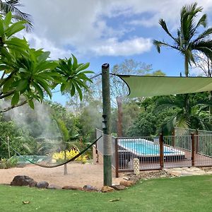 Hotel Butterfly Studio Proserpine Exterior photo