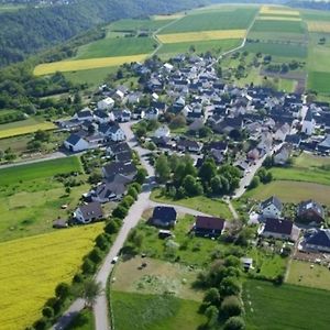 Ferienwohnung Zum Rheinblick Lierschied Exterior photo