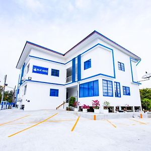 Aparthotel Blue House Ang Thong Exterior photo