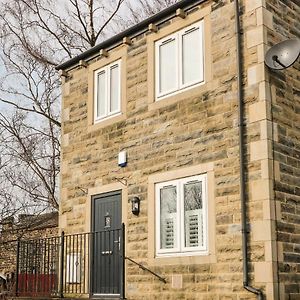 Villa Midway House Keighley Exterior photo