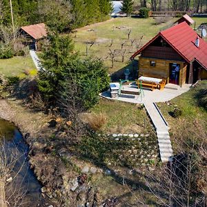 Villa Wooden Cabin Zurej With Hot Tub Bukovje v Babni Gori Exterior photo