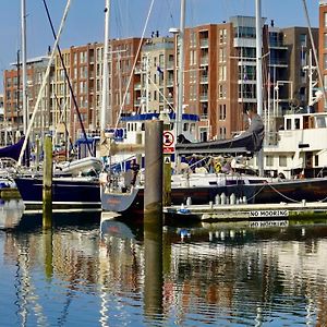 BizStay Harbour III Scheveningen Apartments Den Haag Exterior photo