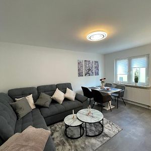 komfortable Ferienwohnung in Halle-Kröllwitz Exterior photo