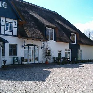 Landhotel Teichwiesenhof, Bed&Breakfast Oldenburg in Holstein Exterior photo