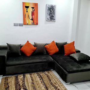 Ferienwohnung Comfy & Cozy Hideout Close To Highway Parking Pantang Exterior photo