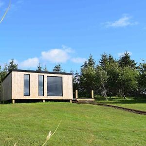 Ferienwohnung Modern Cabin With Stunning Views & Private Hot Tub Breakish Exterior photo