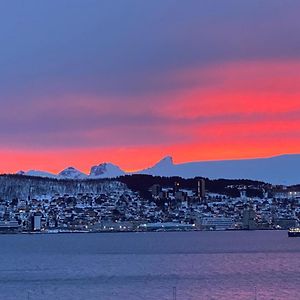 Ferienwohnung Polar Arctic View - Free Parking! Tromsø Exterior photo