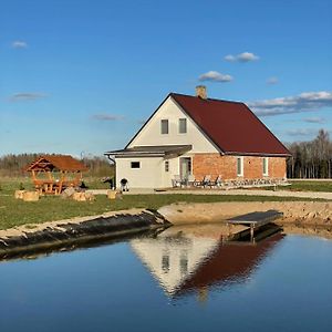 Villa Sauna Ja Nelja Magamistoaga Kasemaee Puhketalu Tealama Exterior photo