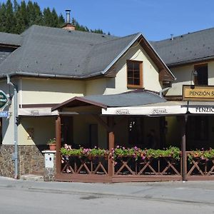 Hotel Kuzelna Spajza Terchová Exterior photo