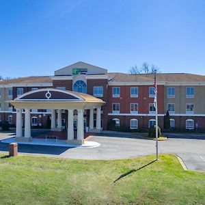 Holiday Inn Express Hotel & Suites Talladega, An Ihg Hotel Exterior photo