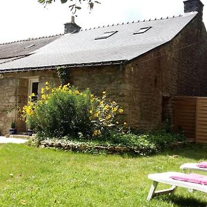 Villa Tranquil Rustique Gite Couples Only Pres Rochefort En Terre Limerzel Exterior photo