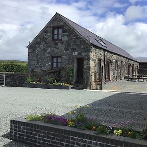 Villa Hendre Llanllyfni Exterior photo