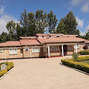 Villa The Meru Manor Exterior photo