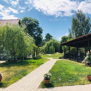 Hotel Weiße Mühle Breitenworbis Exterior photo