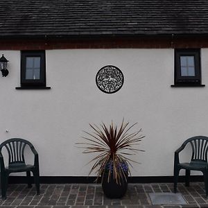 Hotel The Green Man Leek Exterior photo