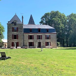 Hotel Le Domaine De La Briandais, Experience De Sobriete Electromagnetique Missillac Exterior photo