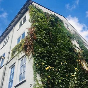 Ferienwohnung Gästezimmer am Weinberg Kassel Exterior photo