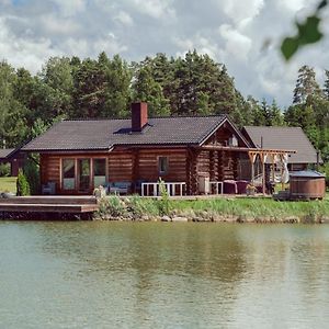 Villa Marguse Metsamajad Pärnu Exterior photo