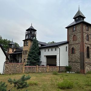 Villa Agroturystyka Trzy Wieze Bytom Odrzanski Exterior photo