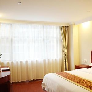 GreenTree Inn Beijing Huairou District Beifang Town Xingfu Avenue Business Hotel Exterior photo