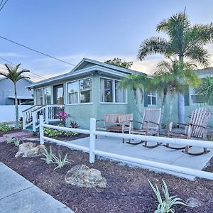 Villa Vibrant Dunedin Getaway With Furnished Patio! Exterior photo