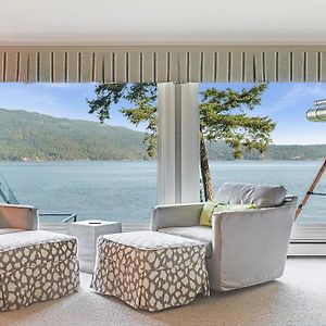 Villa Deep Cove Retreat On The Ocean North Saanich Exterior photo