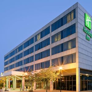 Holiday Inn Milton Keynes Central Exterior photo