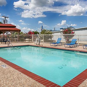 Best Western Limestone Inn&Suites Mexia Exterior photo