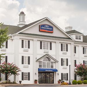 Hotel Howard Johnson By Wyndham Jackson Exterior photo