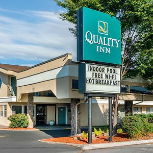 Quality Inn Klamath Falls - Crater Lake Gateway Exterior photo