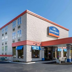 Hotel Howard Johnson By Wyndham Portsmouth Exterior photo