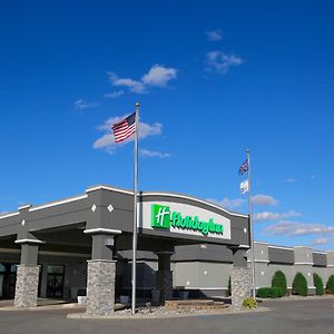 Holiday Inn Fargo Exterior photo