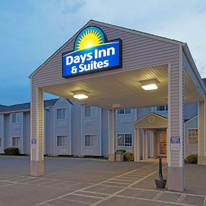 Days Inn&Suites by Wyndham Spokane Airport Airway Heights Exterior photo