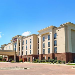 Hampton Inn & Suites Brookings Exterior photo