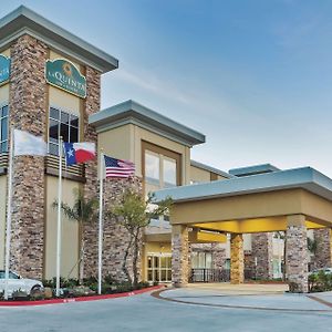 Hotel La Quinta By Wyndham Rockport - Fulton Exterior photo